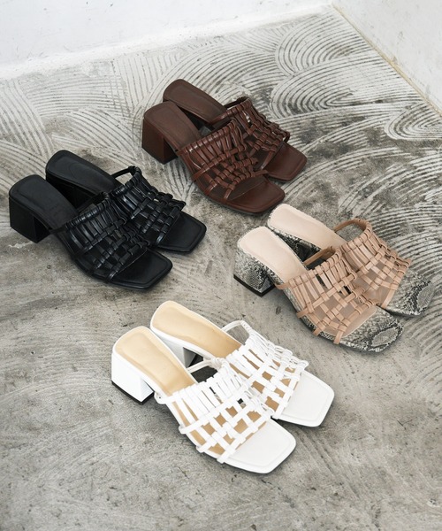 NOFALL（ノーフォール）の「スクエアトゥメッシュミュールサンダル（サンダル・レディース・ホワイト/ブラック/グレイッシュベージュ/ダークブラウン・LL/L/M/3L/S/SS）」の2枚目の写真