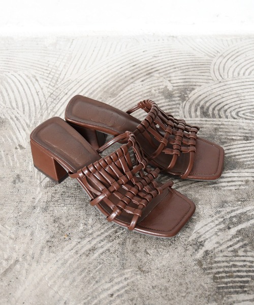 NOFALL（ノーフォール）の「スクエアトゥメッシュミュールサンダル（サンダル・レディース・ホワイト/ブラック/グレイッシュベージュ/ダークブラウン・LL/L/M/3L/S/SS）」の11枚目の写真