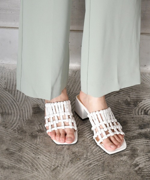 NOFALL（ノーフォール）の「スクエアトゥメッシュミュールサンダル（サンダル・レディース・ホワイト/ブラック/グレイッシュベージュ/ダークブラウン・LL/L/M/3L/S/SS）」の6枚目の写真