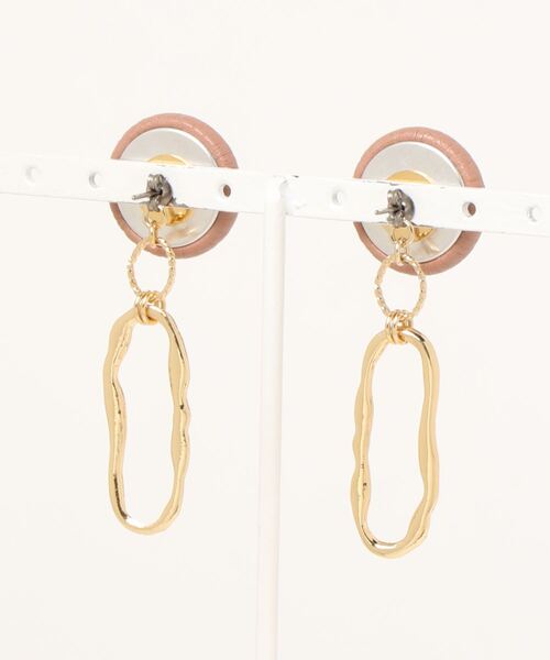 tone(トーン)の「【Cherie+Chambre】Shrink Leather Pierce(ピアス(両耳用)・レディース・ネイビー/ピンク・FREE)」の3枚目の写真