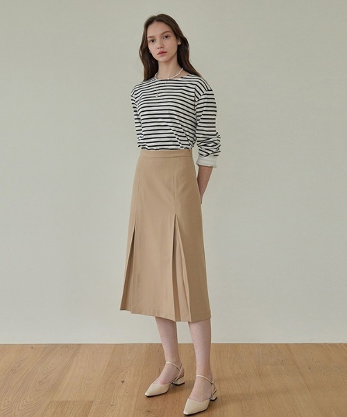 ANEDIT（アンエディット）の「【ANEDIT 】インバーティド プリーツロングスカート / E_Inverted Pleats Long Skirt（スカート・レディース・ベージュ/ブラック・SMALL/MEDIUM）」の7枚目の写真