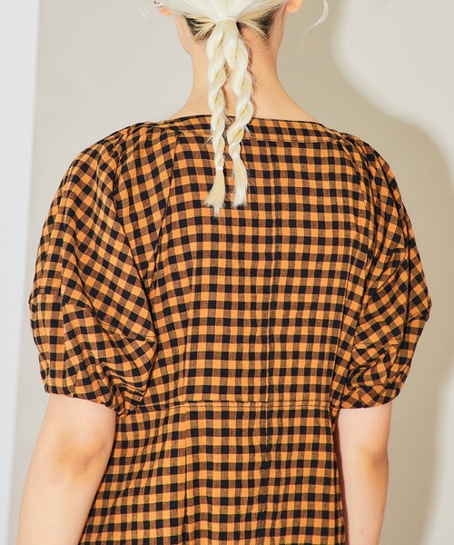 INella（イネラ）の「【INella(イネラ)】フォルムボリュームスリーブワンピース（ワンピース・レディース・ホワイト系/ブラック/オレンジ・FREE）」の19枚目の写真