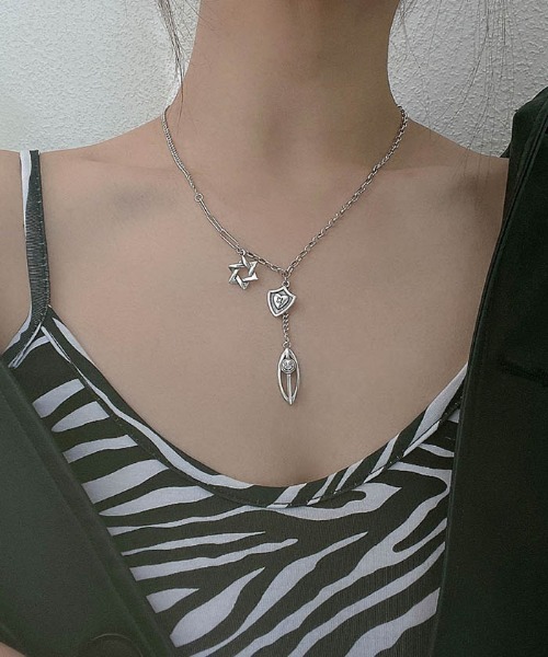 LA VORAGINE（ラ ヴォラジネ）の「INSステンレスネックレス（ネックレス・レディース・S・FREE）」の7枚目の写真