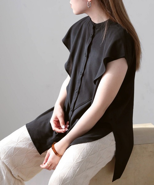 Bab（バブ）の「【WEB限定】ノースリーブラッフルブラウス（シャツ/ブラウス・レディース・ライトグレー/ベージュ/オフホワイト/ミント/ブラック・38）」の3枚目の写真