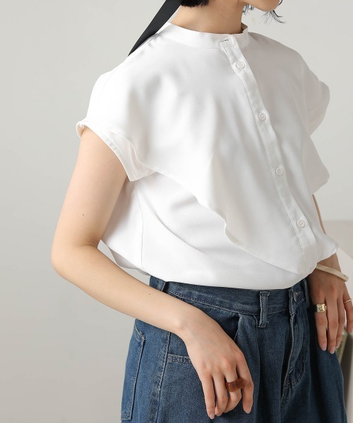 Bab（バブ）の「【WEB限定】ノースリーブラッフルブラウス（シャツ/ブラウス・レディース・ライトグレー/ベージュ/オフホワイト/ミント/ブラック・38）」の8枚目の写真