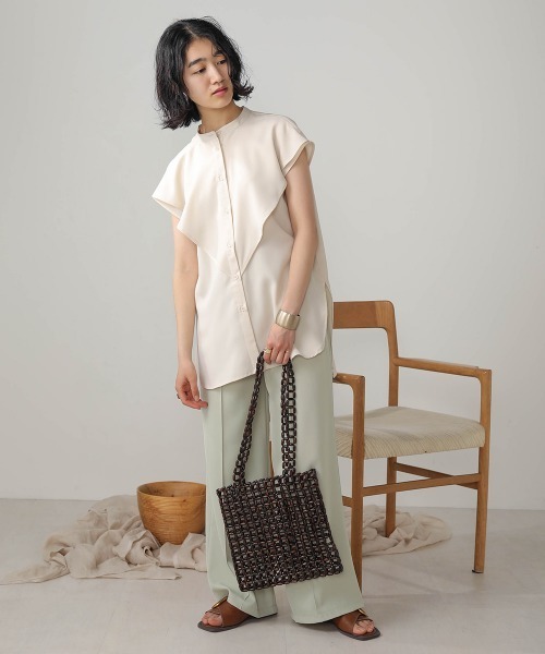 Bab（バブ）の「【WEB限定】ノースリーブラッフルブラウス（シャツ/ブラウス・レディース・ライトグレー/ベージュ/オフホワイト/ミント/ブラック・38）」の16枚目の写真