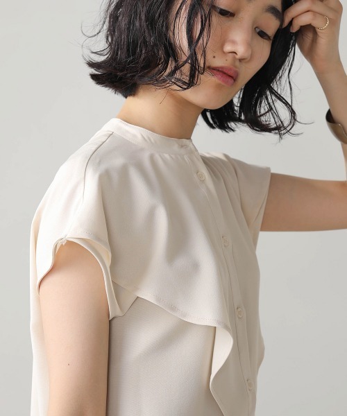 Bab（バブ）の「【WEB限定】ノースリーブラッフルブラウス（シャツ/ブラウス・レディース・ライトグレー/ベージュ/オフホワイト/ミント/ブラック・38）」の21枚目の写真