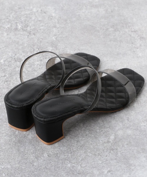 A part by（アパートバイ）の「キルティングクリアサンダル　954024（サンダル・レディース・ブラック/アイボリー・MEDIUM/LARGE）」の4枚目の写真