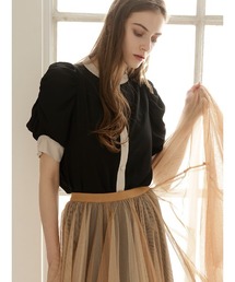 バイカラーギャザースリーブ5分袖シャツ