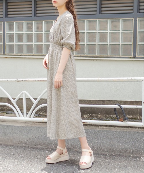 Zozotown限定 パイピングvネック小花柄ワンピース ワンピース Olive Des Olive オリーブデオリーブ のファッション通販 Zozotown