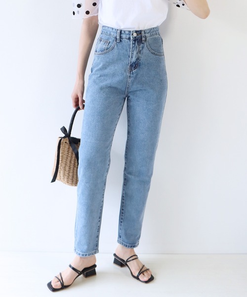 BLUEEAST（ブルーイースト）の「ハイウエストテーパードデニム（デニムパンツ・レディース・ネイビー/ライトブルー/オフホワイト/ブラック・SMALL/MEDIUM/LARGE/X-LARGE）」の3枚目の写真