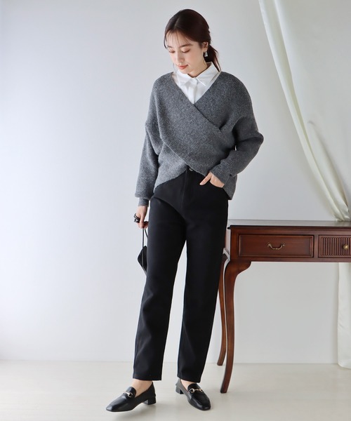 BLUEEAST（ブルーイースト）の「ハイウエストテーパードデニム（デニムパンツ・レディース・ネイビー/ライトブルー/オフホワイト/ブラック・SMALL/MEDIUM/LARGE/X-LARGE）」の6枚目の写真