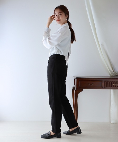 BLUEEAST（ブルーイースト）の「ハイウエストテーパードデニム（デニムパンツ・レディース・ネイビー/ライトブルー/オフホワイト/ブラック・SMALL/MEDIUM/LARGE/X-LARGE）」の8枚目の写真