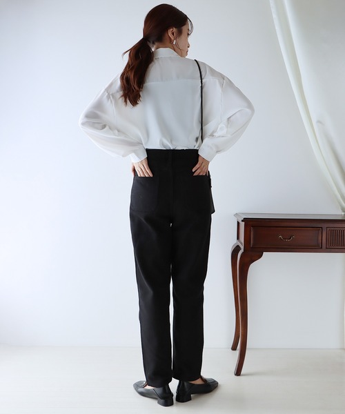 BLUEEAST（ブルーイースト）の「ハイウエストテーパードデニム（デニムパンツ・レディース・ネイビー/ライトブルー/オフホワイト/ブラック・SMALL/MEDIUM/LARGE/X-LARGE）」の9枚目の写真