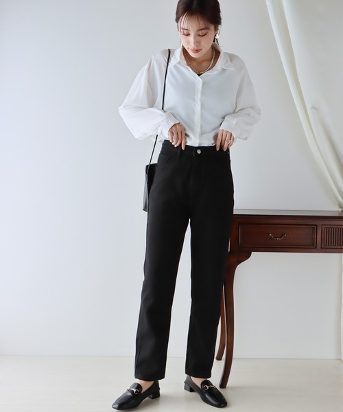 BLUEEAST（ブルーイースト）の「ハイウエストテーパードデニム（デニムパンツ・レディース・ネイビー/ライトブルー/オフホワイト/ブラック・SMALL/MEDIUM/LARGE/X-LARGE）」の7枚目の写真