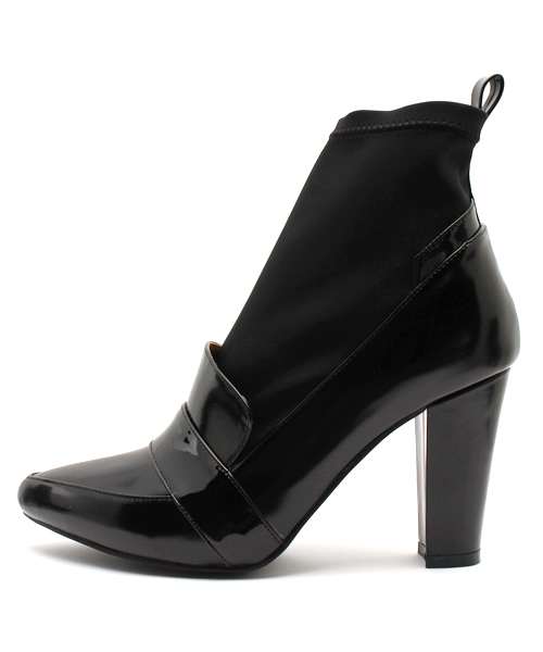 SOLPRESA（ソルプレーサ）の「【SOLPRESA】ストレッチショートブーツ（ブーツ・レディース・ブラック/ピンク・23.5/24.5）」の3枚目の写真