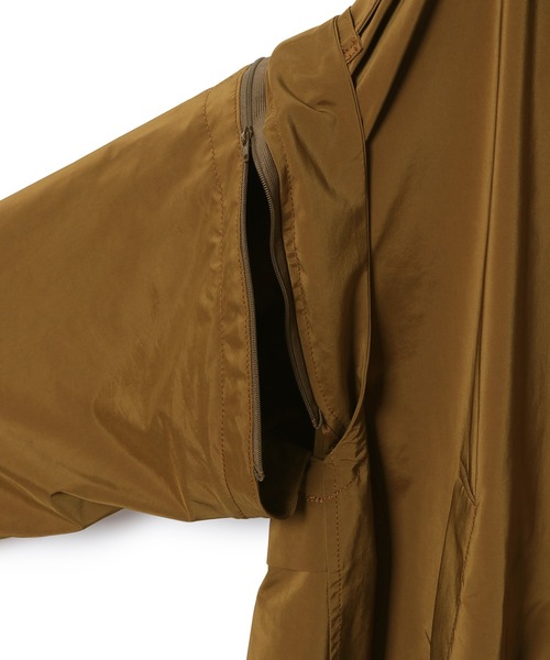 ADAM ET ROPE'（アダムエロペ）の「【2WAY】ミリタリーショートトレンチ（ミリタリージャケット・レディース・ブラック/キャメル・FREE）」の13枚目の写真