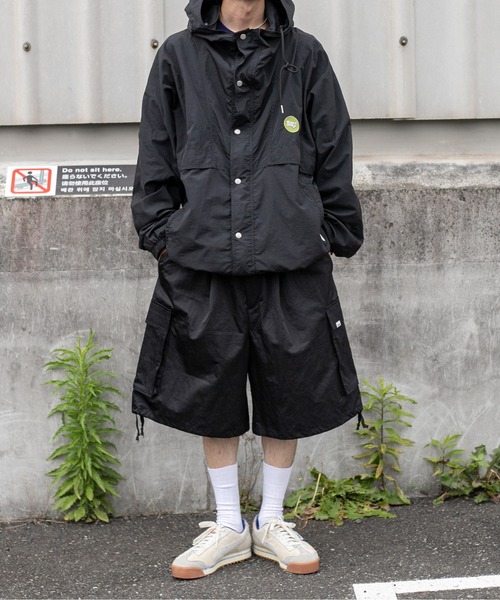 Perushu(ペルーシュ)の「ルーズカーゴハーフパンツ(その他パンツ・メンズ・ブラック/カーキ/オレンジ・SMALL/MEDIUM/LARGE)」の8枚目の写真