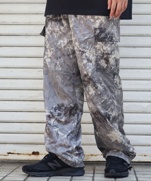 PLEASURES（プレジャー）の「PLEASURES/プレジャーズ  JEFFERY NYLON CARGO PANT カーゴパンツ（カーゴパンツ・メンズ・グレー/カーキ・M/L）」の21枚目の写真