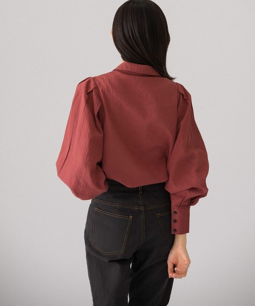 KBF（ケイビーエフ）の「ボリュームスリーブストライプシャツ（シャツ/ブラウス・レディース・ベージュ/ネイビー/バーガンディー・ONE）」の19枚目の写真