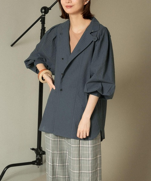 KBF（ケイビーエフ）の「ボリュームスリーブストライプシャツ（シャツ/ブラウス・レディース・ベージュ/ネイビー/バーガンディー・ONE）」の14枚目の写真