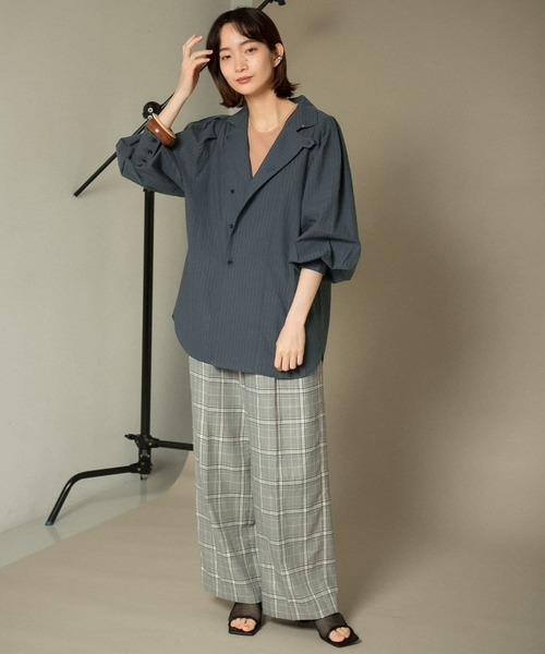 KBF（ケイビーエフ）の「ボリュームスリーブストライプシャツ（シャツ/ブラウス・レディース・ベージュ/ネイビー/バーガンディー・ONE）」の21枚目の写真