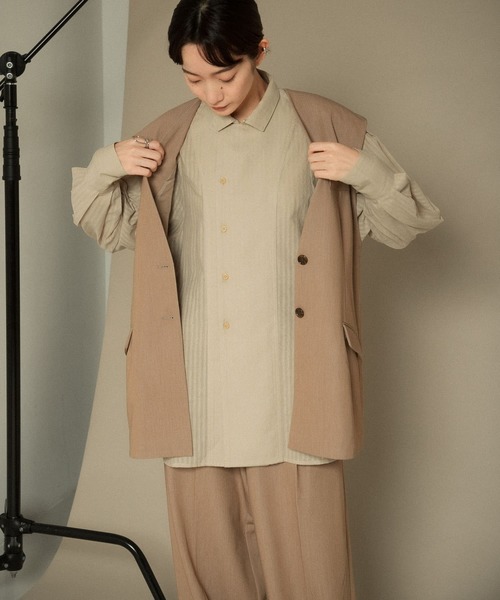 KBF（ケイビーエフ）の「ボリュームスリーブストライプシャツ（シャツ/ブラウス・レディース・ベージュ/ネイビー/バーガンディー・ONE）」の15枚目の写真