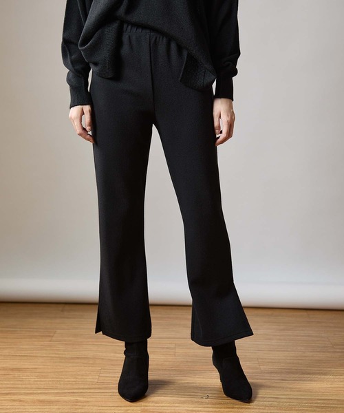 OUVRAGE CLASSE(ウヴラージュクラス)の「ブークレサイドスリットパンツ(その他パンツ・レディース・チャコールグレー/ライトグレー/ブラック・FREE)」の2枚目の写真