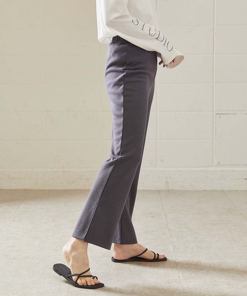 OUVRAGE CLASSE(ウヴラージュクラス)の「ブークレサイドスリットパンツ(その他パンツ・レディース・チャコールグレー/ライトグレー/ブラック・FREE)」の8枚目の写真
