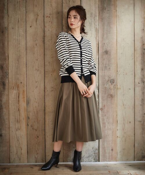 le.coeur blanc（ルクールブラン）の「リバーシブルタフタギャザースカート（スカート・レディース・ベージュ/ダークグレー/ボルドー・38/36）」の19枚目の写真