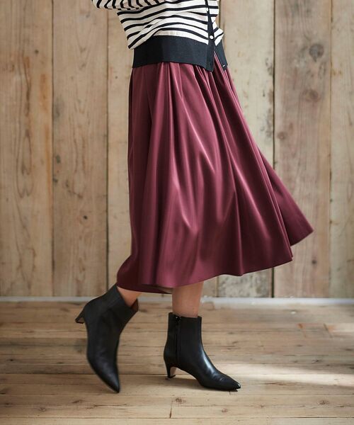le.coeur blanc（ルクールブラン）の「リバーシブルタフタギャザースカート（スカート・レディース・ベージュ/ダークグレー/ボルドー・38/36）」の6枚目の写真