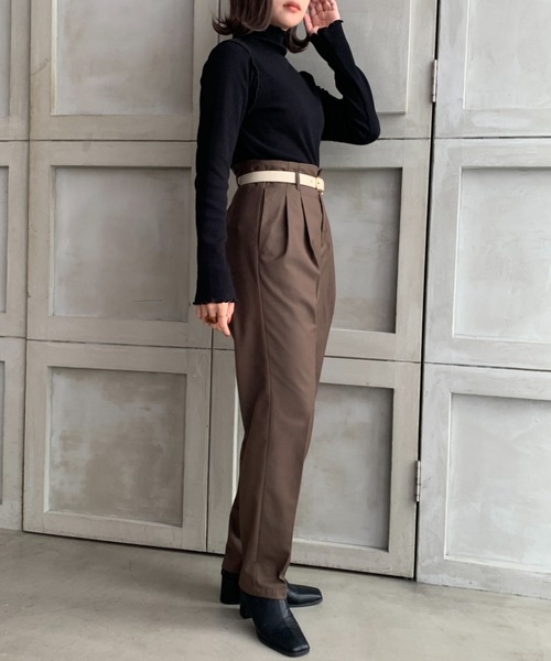 moment+(モーメントプラス)の「TRギャバ ハイウエストツータックパンツ(合皮ベルト付き)(スラックス・レディース・ブラック/ネイビー/モカ/杢グレー・M)」の13枚目の写真