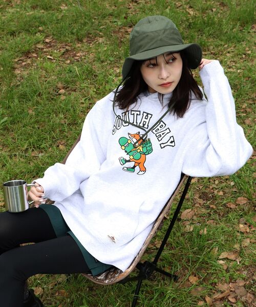 NAVAL(ナバル)の「CAMPLAY by Kailua Bay / COLLEGE FOX SWEAT PARKA / カレッジ フォックス スウェット パーカー(パーカー・メンズ・キナリ/イエロー/ブルーグレー・MEDIUM/LARGE)」の10枚目の写真