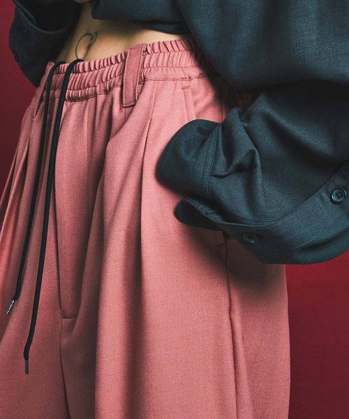 MAISON SPECIAL（メゾンスペシャル）の「《ユニセックスアイテム》ストレッチダブルワイドスラックス 【MAISON SPECIAL/メゾンスペシャル】（スラックス・メンズ・ライトグレー/ブラック/パープル/ピンク/グリーン・1/2/0）」の7枚目の写真