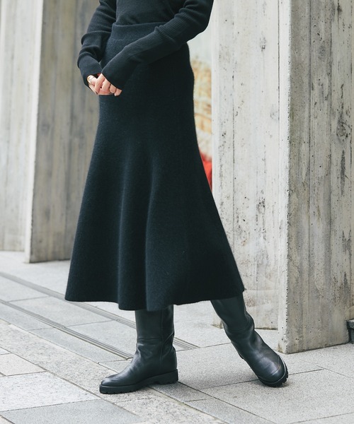RIVE DROITE（リヴドロワ）の「スタイルアップ効果抜群　ラクーン混リブマーメイドスカート（スカート・レディース・ブラック/モカ・FREE）」の2枚目の写真
