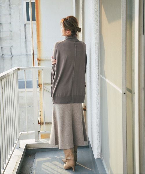 RIVE DROITE（リヴドロワ）の「スタイルアップ効果抜群　ラクーン混リブマーメイドスカート（スカート・レディース・ブラック/モカ・FREE）」の17枚目の写真