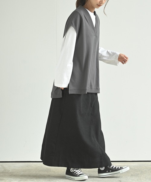 rps（アールピーエス）の「裏毛Ｖネックベスト（ベスト・レディース・チャコールグレー/グレイッシュベージュ/ブラック・M）」の4枚目の写真