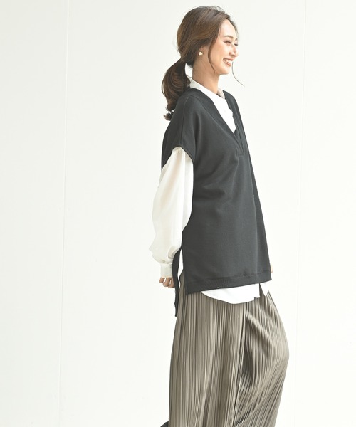 rps（アールピーエス）の「裏毛Ｖネックベスト（ベスト・レディース・チャコールグレー/グレイッシュベージュ/ブラック・M）」の15枚目の写真