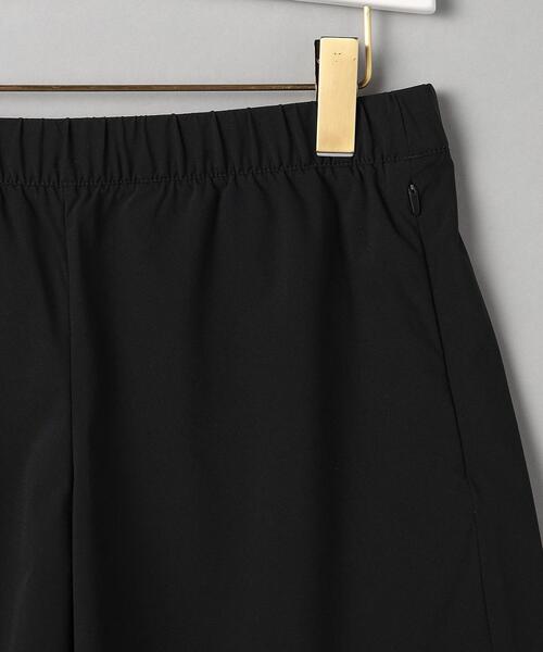 THE NORTH FACE(ザノースフェイス)の「【WEB限定】<THE NORTH FACE(ザノースフェイス)>エイペックスライト ショートパンツ(その他パンツ・レディース・ブラック・M/L)」の5枚目の写真
