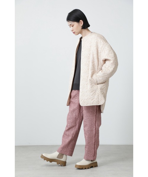 OKIRAKU（オキラク）の「(OKIRAKU×ROSE BUD)カラーレスジャカードビッグジャケット（その他アウター・レディース・ブラック/ベージュ・ONE SIZE）」の5枚目の写真