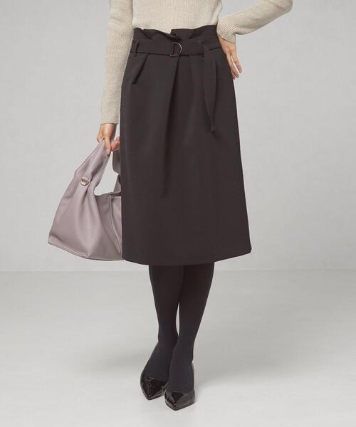closet story(クローゼットストーリー)の「<closet story>バックルベルト タック タイトスカート -ウォッシャブル-(スカート・レディース・ブラック/ダークグレー・FREE)」の2枚目の写真