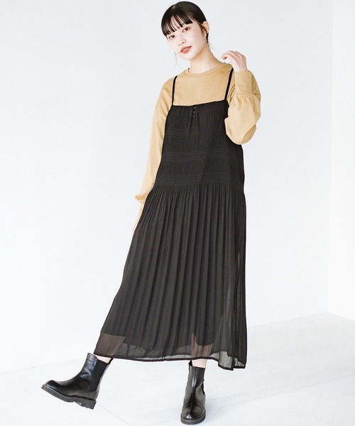 haco!（ハコ）の「【φ】スタイルアップとときめきの魔法をふんだんに！手持ち服をたちまち輝かせてくれるマジョリカプリーツキャミワンピース（ワンピース・レディース・ブルーグリーン/ブラック・SMALL/MEDIUM/LARGE/X-LARGE）」の5枚目の写真