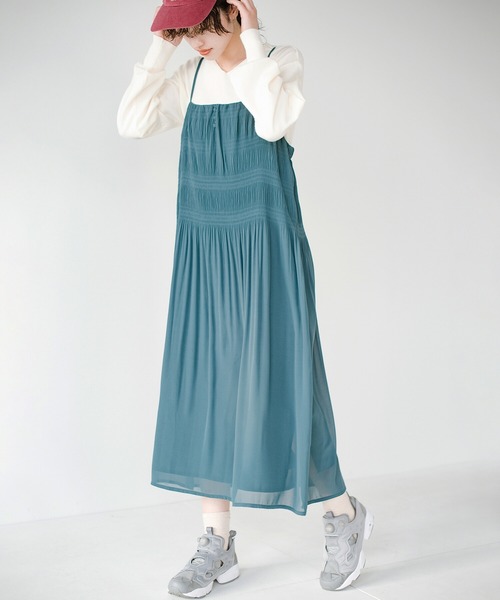 haco!（ハコ）の「【φ】スタイルアップとときめきの魔法をふんだんに！手持ち服をたちまち輝かせてくれるマジョリカプリーツキャミワンピース（ワンピース・レディース・ブルーグリーン/ブラック・SMALL/MEDIUM/LARGE/X-LARGE）」の6枚目の写真