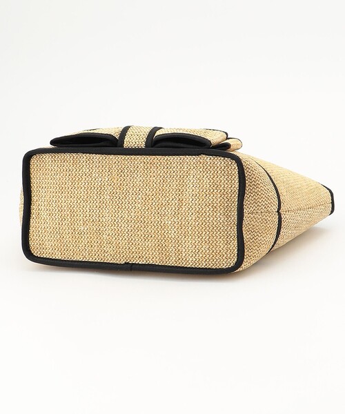 TOCCA(トッカ)の「TIED RIBBON BASKET かごバッグ(かごバッグ・レディース・ブラック系/ベージュ系・F)」の4枚目の写真