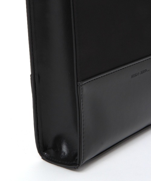 niko and...(ニコアンド)の「コンビスクエアショルダー(ショルダーバッグ・メンズ・ブラック/グリーン・FREE)」の9枚目の写真