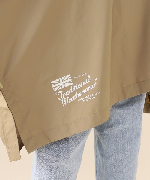 Traditional Weatherwear（トラディショナルウェザーウェア）の「Traditional Weatherwear / RENFREW パッカブルレインコート（レインコート/ポンチョ・レディース・ブラック/ベージュ/サックスブルー・S～Ｍ）」の20枚目の写真