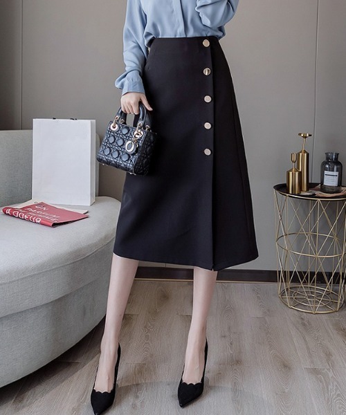 Ulysses（ユリシス）の「ボタンデザインタイトスカート（スカート・レディース・ベージュ/ブラック・L/M）」の6枚目の写真