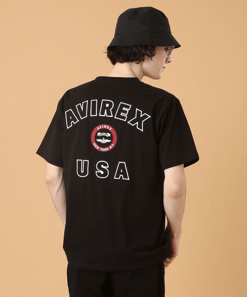 AVIREX(アヴィレックス)の「VARSITY LOGO T-SHIRT 2.0 / ヴァーシティー ロゴ Tシャツ2.0 / AVIREX / アヴィレックス(Tシャツ/カットソー・メンズ・ダークグリーン/オフホワイト/ブラック/ネイビー/ピンク/マスタード/ブラウン・LARGE/XX-LARGE/X-LARGE/MEDIUM/L/XL/2XL/M)」の8枚目の写真