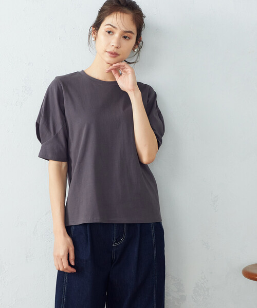 COMME CA ISM(コムサイズム)の「ボリュームスリーブ カットソー(Tシャツ/カットソー・レディース・ホワイト/パープル/チャコール・MEDIUM/LARGE)」の2枚目の写真