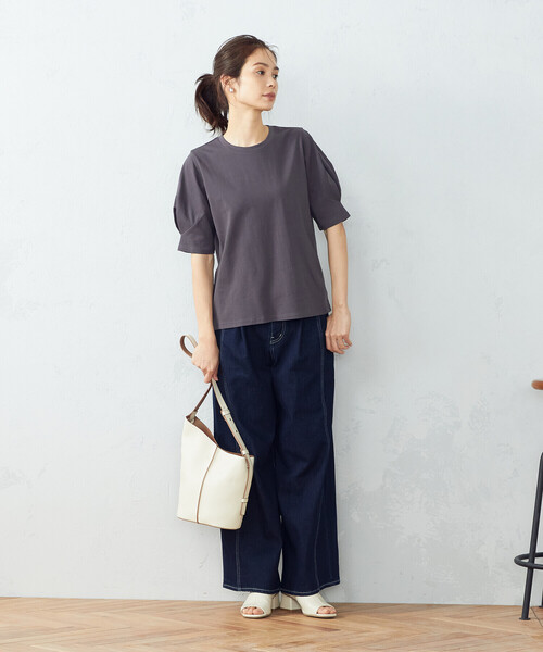 COMME CA ISM(コムサイズム)の「ボリュームスリーブ カットソー(Tシャツ/カットソー・レディース・ホワイト/パープル/チャコール・MEDIUM/LARGE)」の7枚目の写真
